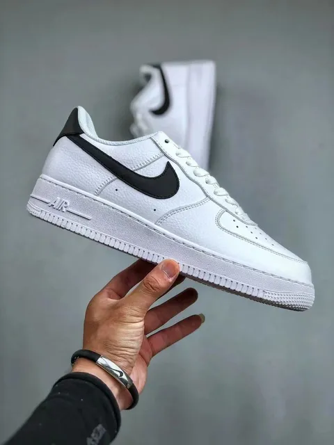 Nike Air Force 1 Low