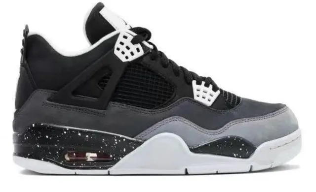 Air Jordan 4 Thunder