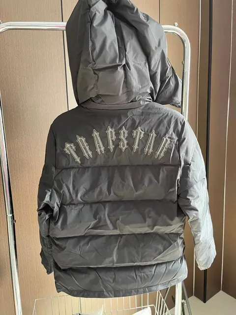 Trapstar Puffer Jacket Embroidered Logo