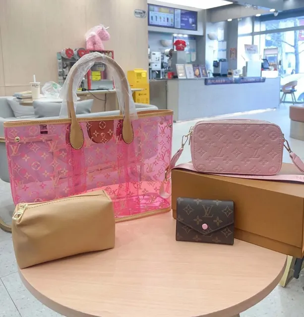 Louis Vuitton Neverfull Monogram Neon