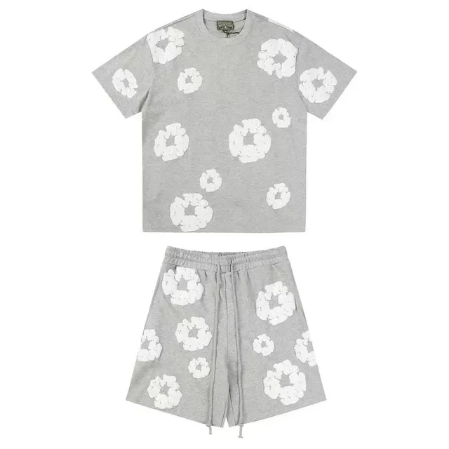 Off-White Scrunched Flower Set Heather Grey with White Appliqué