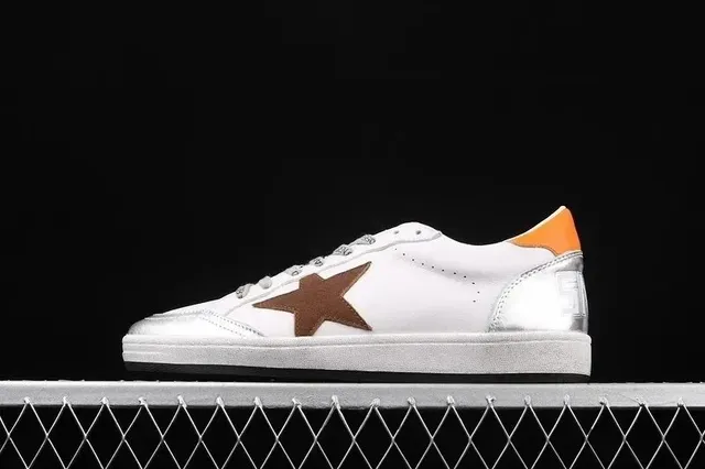 Golden Goose Super-Star