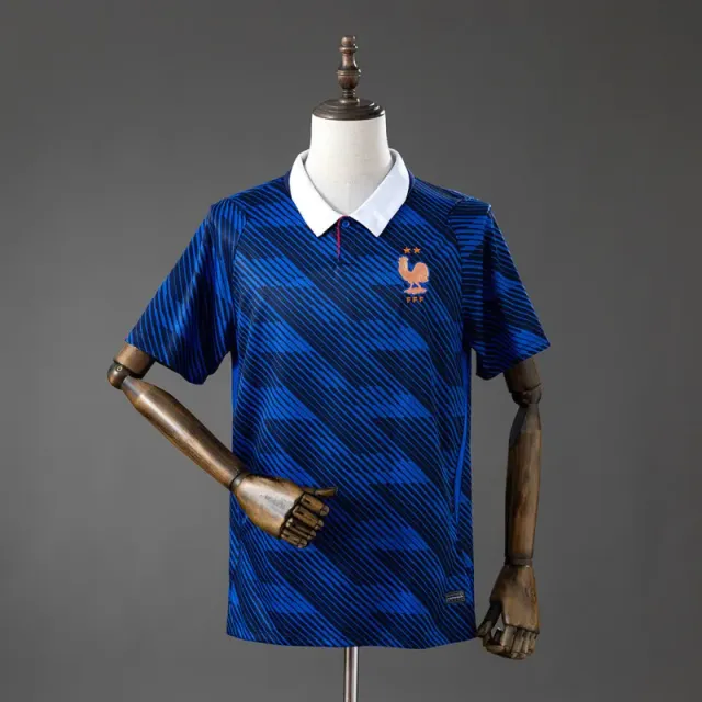 2627france home court
