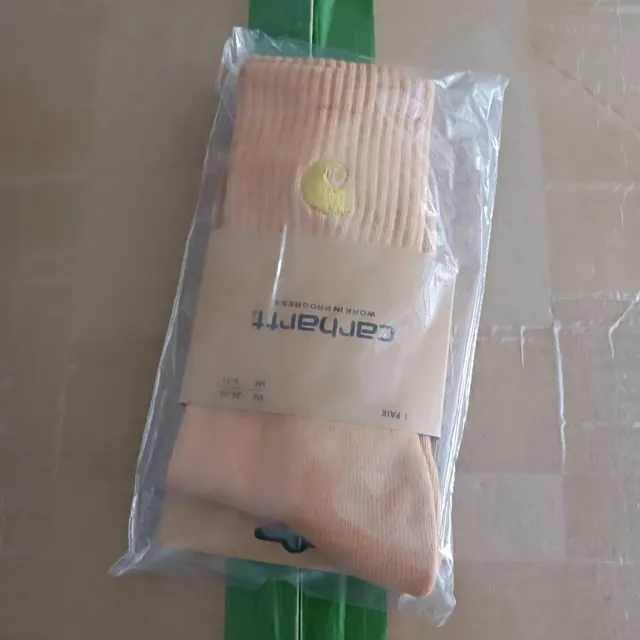 卡色刺绣款