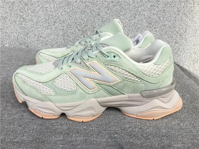 New Balance 2002R Mint Green