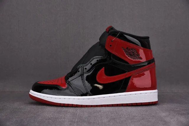 Bred Patent”555088-063