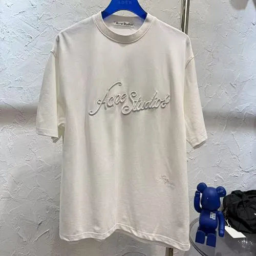 F01 White