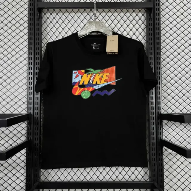 Nike Tee Retro Graphic