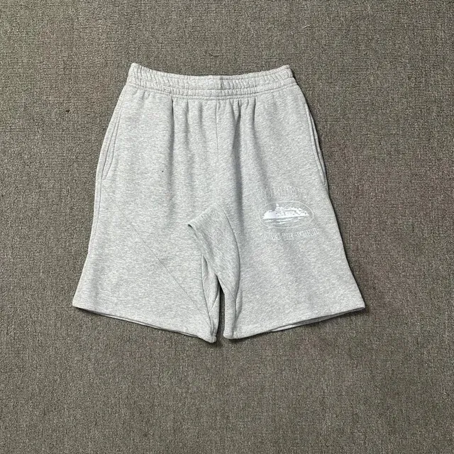 Graphic Sweat Shorts Heather Grey with Yacht Print