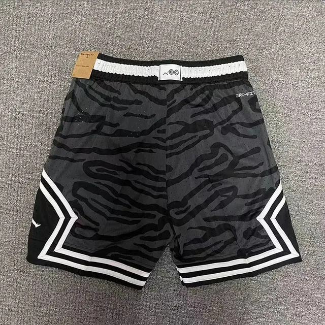 010虎纹黑(三标齐)