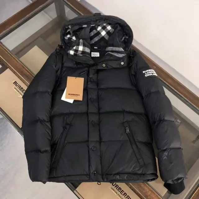 Burberry Puffer Jacket Checkered Lining