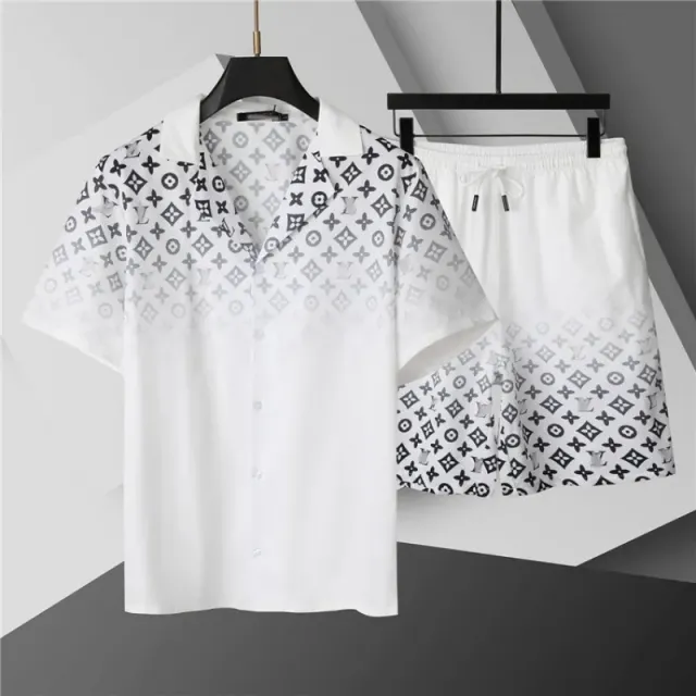 55002 white suit