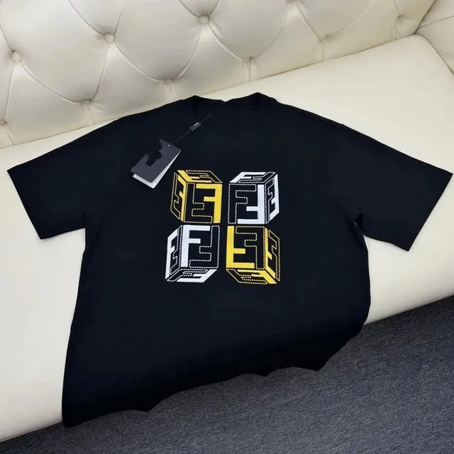 Fendi T-Shirt Crystal FF Cube Print