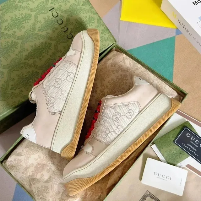 Gucci GG Marmont Sneaker Web Stripe Detail