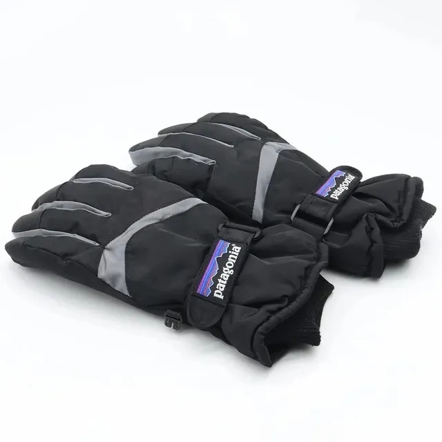 Gloves3