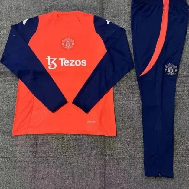 Manchester United Training Set
