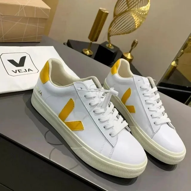 Veja V-10 White Yellow