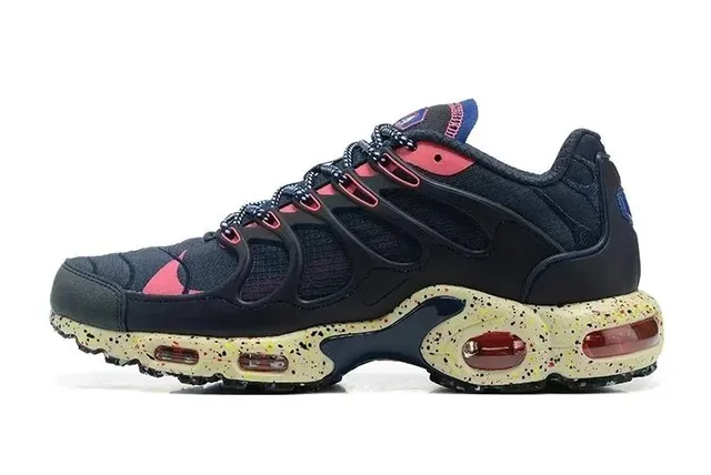 Nike Air Max Plus Speckled Sole