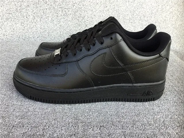 Nike Air Force 1 Low Triple Black