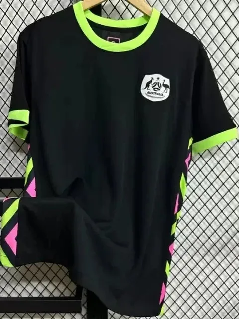 Australia Tee Kangaroo Logo