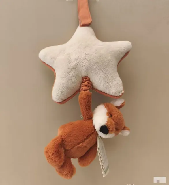 The fox rings the bell