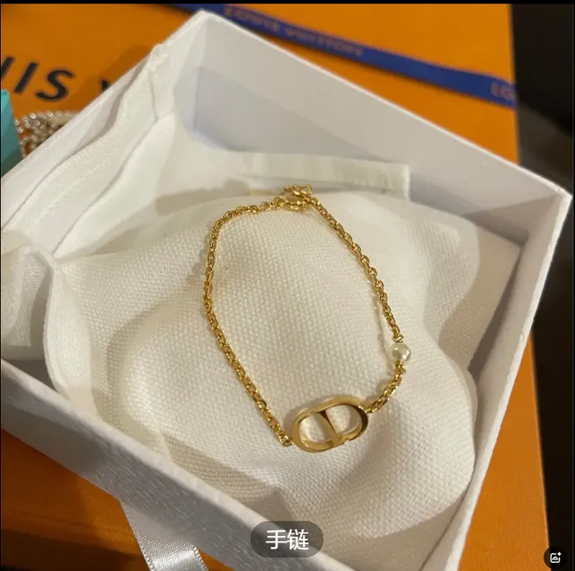 Dior Addict Bracelet Gold Chain with Pearl