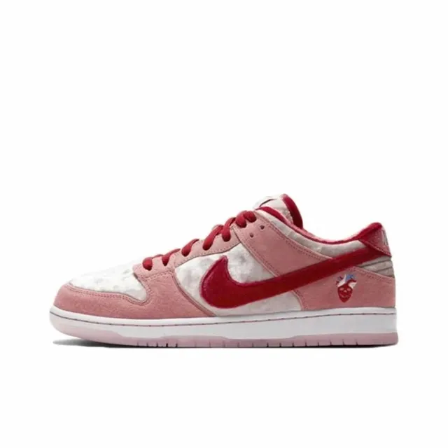 Nike × Travis Scott Dunk Low Valentine's Day