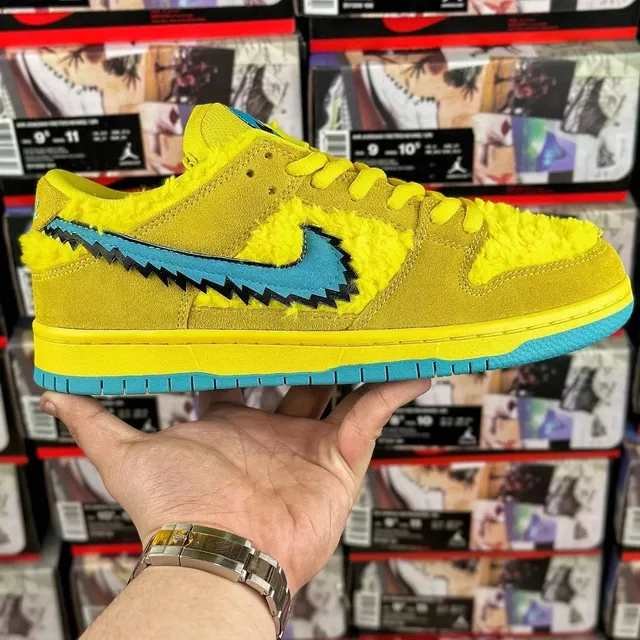 Nike × Travis Scott Dunk Low Cactus Jack