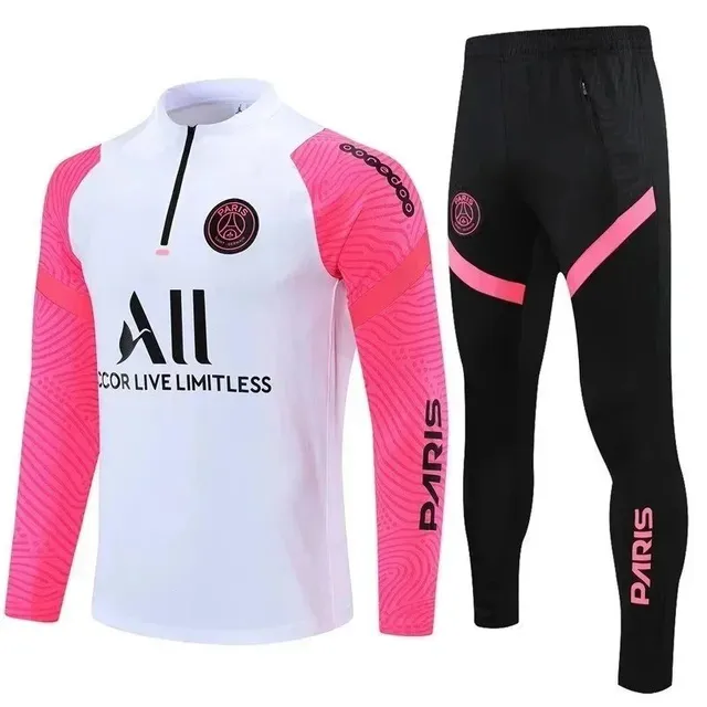 Paris Saint-Germain Training Set
