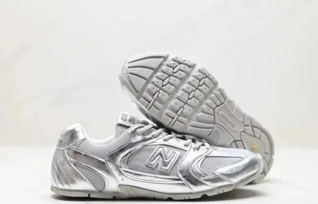 New Balance 2002R Metallic Silver