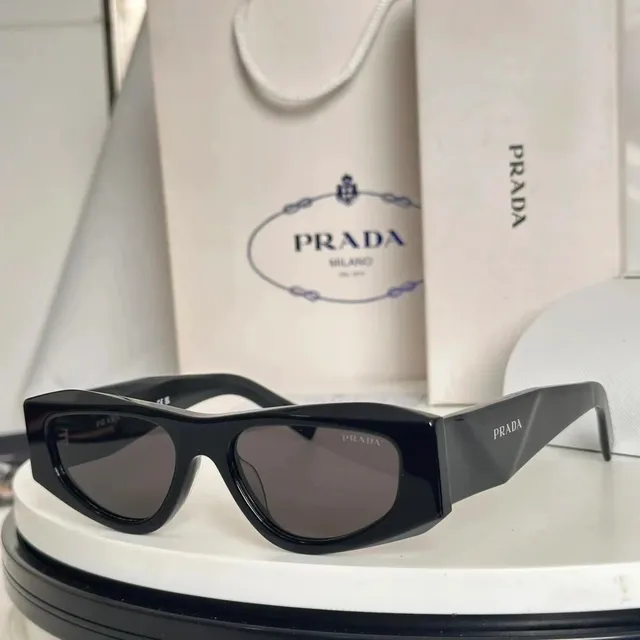 Prada Sunglasses Geometric Frame