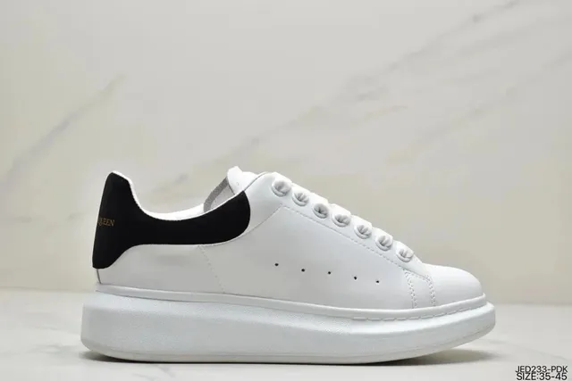 Alexander McQueen Oversized Sneaker White/Black