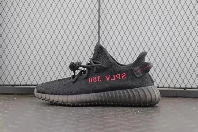 Yeezy 350 V2 Zebra