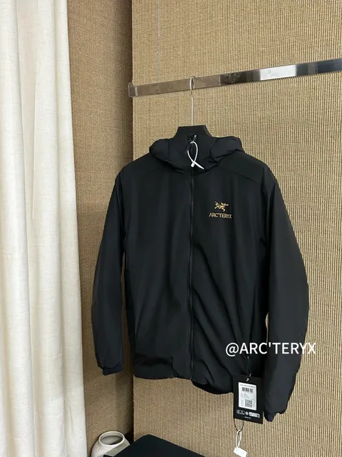 黑金 Black and Gold