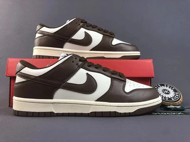 Nike Dunk Low Mocha