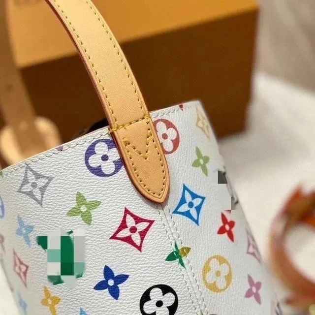 Louis Vuitton Neverfull Multicolor Monogram