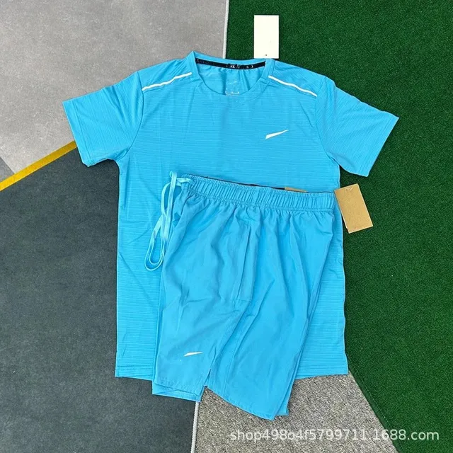 Nike Training Set Light Blue