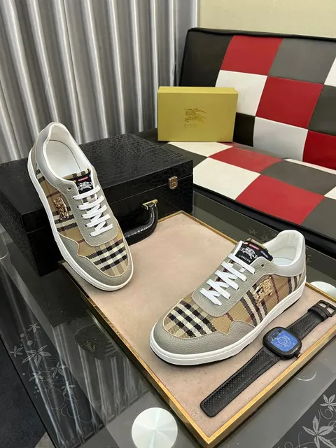 Burberry Low-Top Sneaker Checkered Print