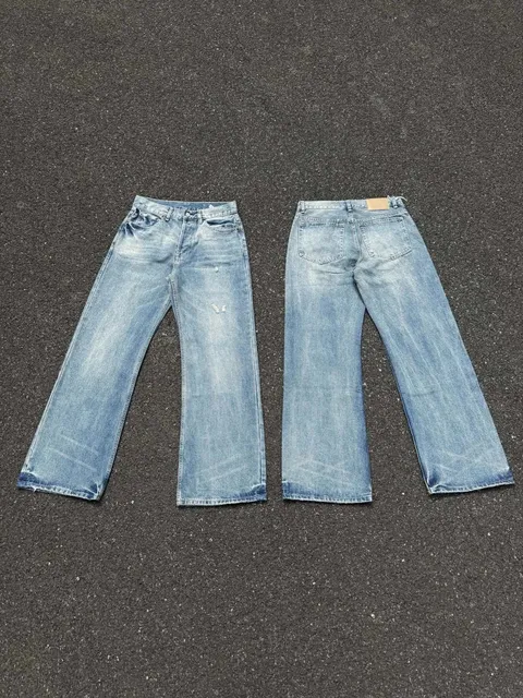 Levi's jeans