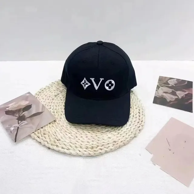 Louis Vuitton Baseball Cap Monogram V Logo