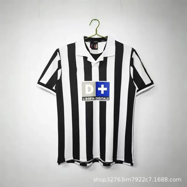 9899juventus home court