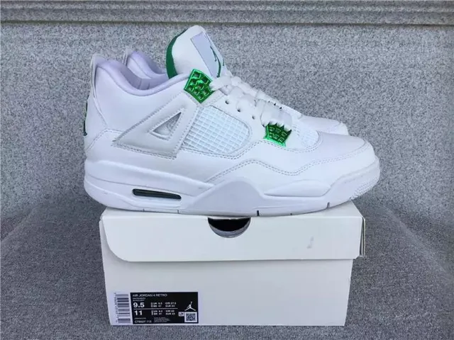 Air Jordan 4 Retro Military Green