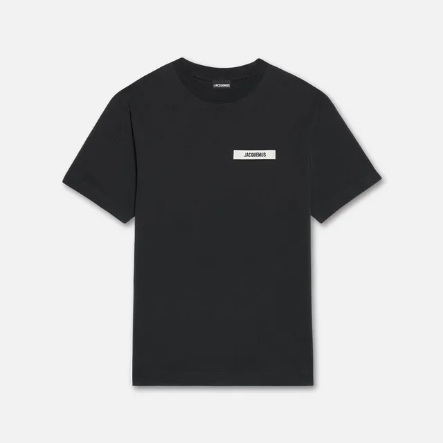 01黑色