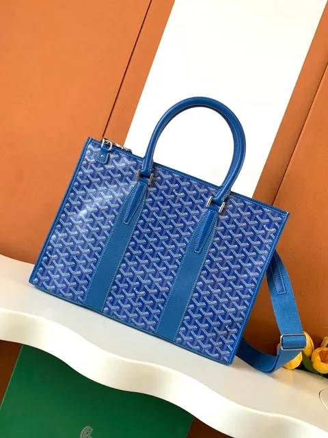 Goyard Saint Louis Tote Monogram Canvas