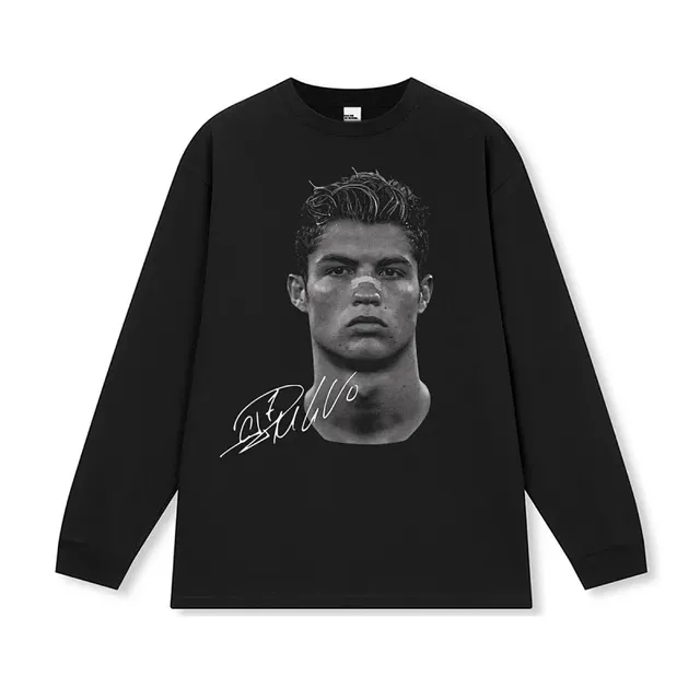 Long-Sleeve Graphic Tee Cristiano Ronaldo Portrait