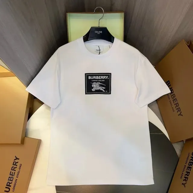 Burberry Logo Patch T-Shirt Equestrian Knight Print
