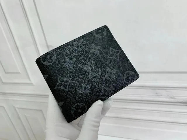 Louis Vuitton Bifold Wallet Monogram Eclipse