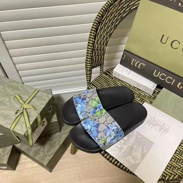 Gucci Slide Sandal Floral GG Web