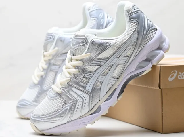 Asics Gel-Kayano 14 Silver Mesh