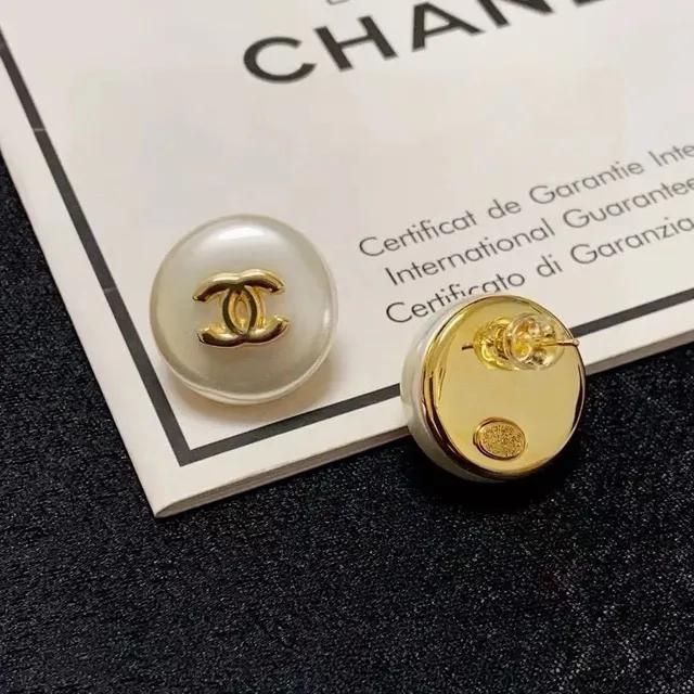 Chanel CC Pearl Stud Earrings Gold-tone CC on Iridescent Pearl